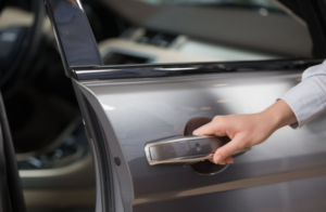 فتح سيارات في العقيلة