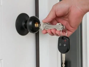 فني فتح اقفال الفروانية