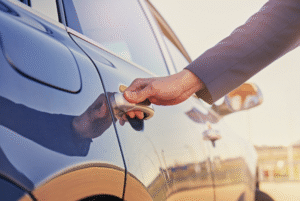 فتح سيارات بالفروانية